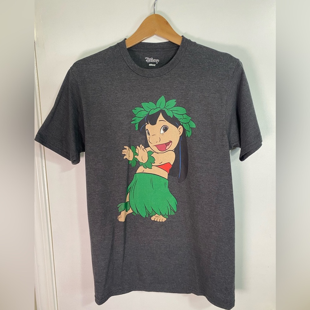 Disney Men’s Sz Small T-Shirt Lilo & Stitch Hula Dance Graphic Tee Short Sleeve